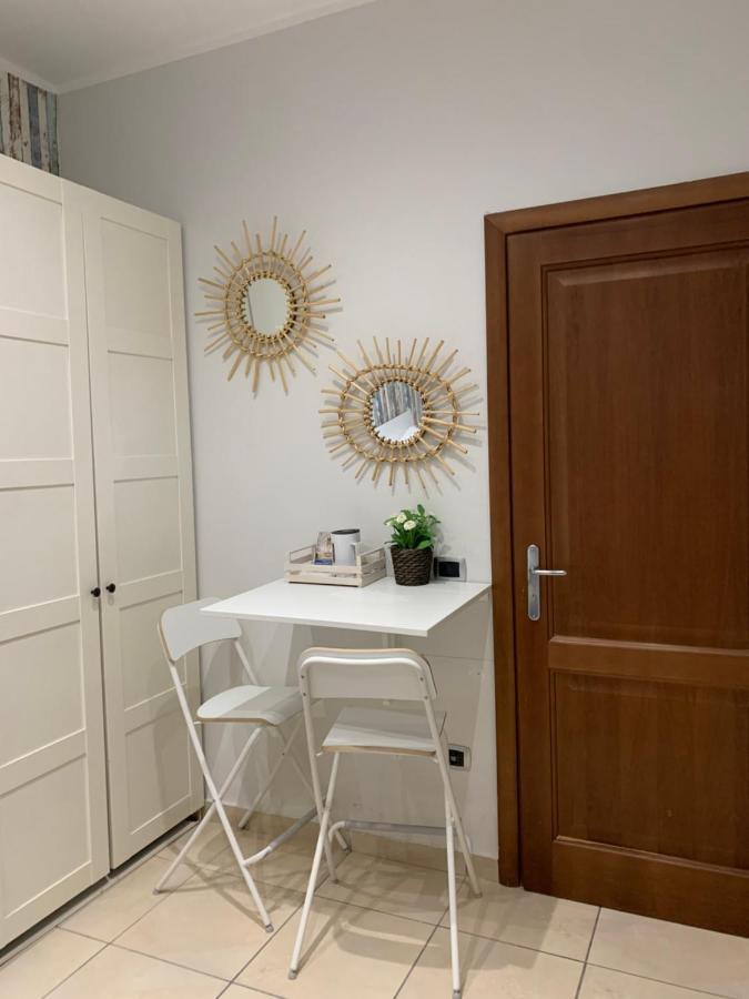 Convitalia Bed & Breakfast Napoli Bagian luar foto