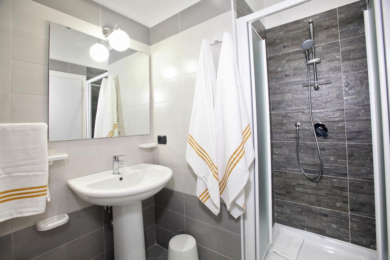 Convitalia Bed & Breakfast Napoli Bagian luar foto