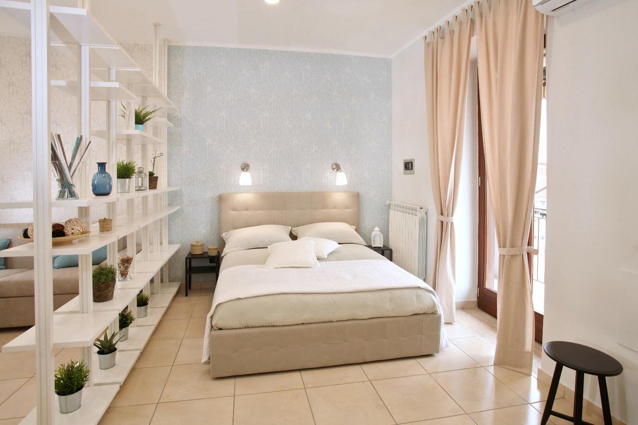 Convitalia Bed & Breakfast Napoli Bagian luar foto
